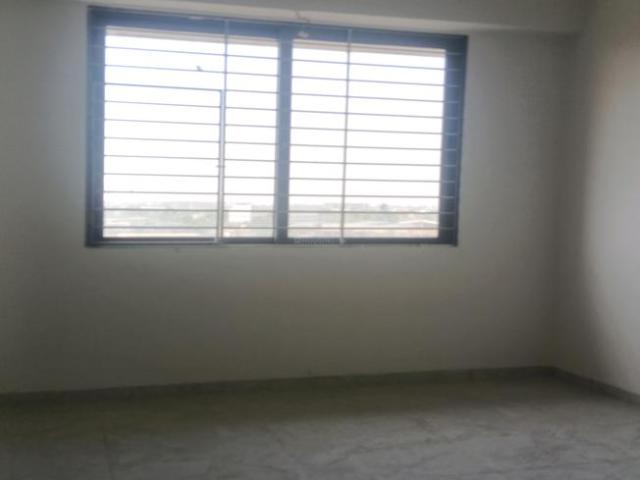 4 BHK Apartment in Ambawadi for rent Ahmedabad. The reference number is 20215238