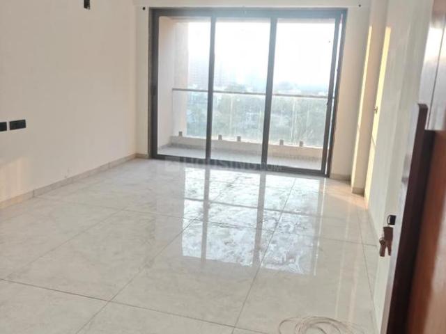 4 BHK Apartment in Ambawadi for rent Ahmedabad. The reference number is 20458826