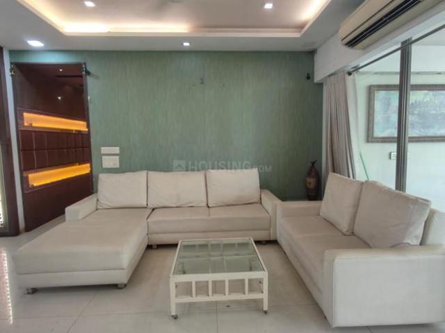 4 BHK Apartment in Ambawadi for resale Ahmedabad. The reference number is 20835859