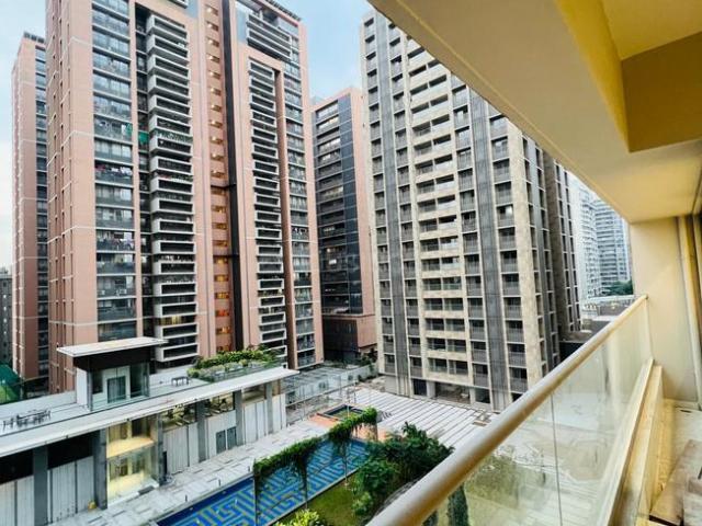 4 BHK Apartment in Ambli for rent Ahmedabad. The reference number is 21126260