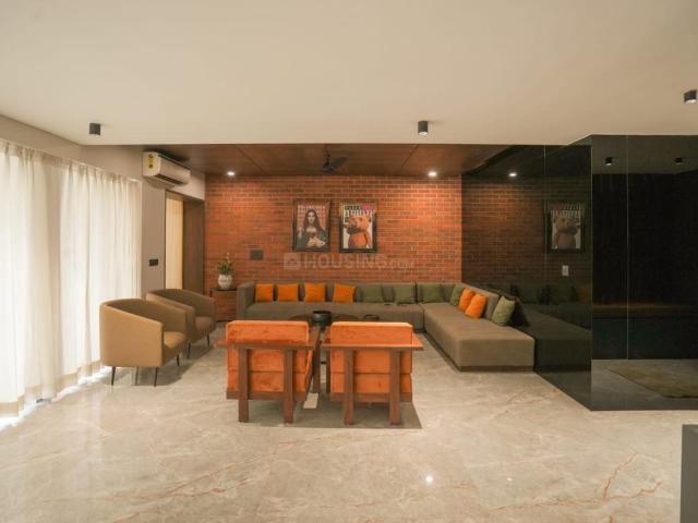 4 BHK Apartment in Ambli for rent Ahmedabad. The reference number is 21122340