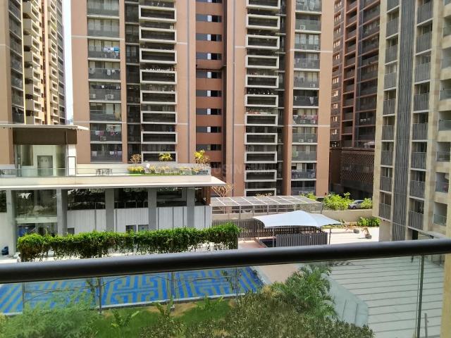 4 BHK Apartment in Ambli for resale Ahmedabad. The reference number is 20715870
