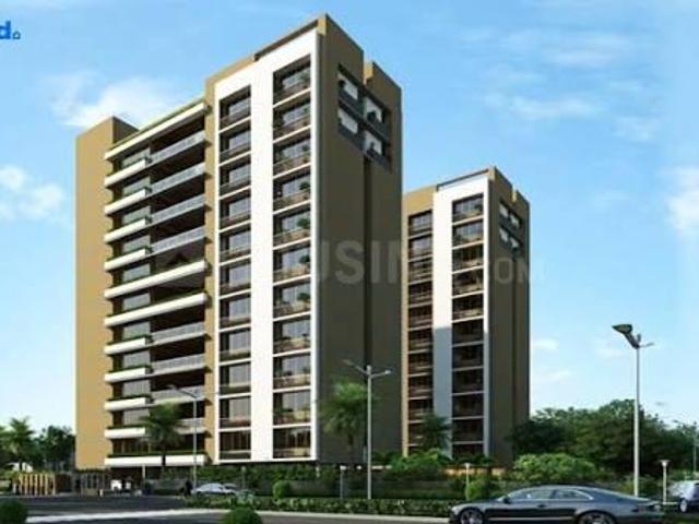 4 BHK Apartment in Ambli for resale Ahmedabad. The reference number is 20782068