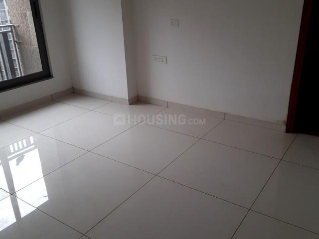 4 BHK Apartment in Ambli for resale Ahmedabad. The reference number is 20843985