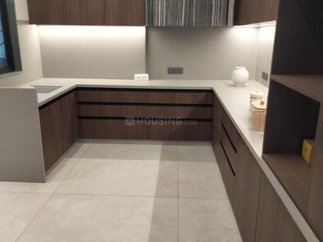 4 BHK Apartment in Ambli for resale Ahmedabad. The reference number is 21058893