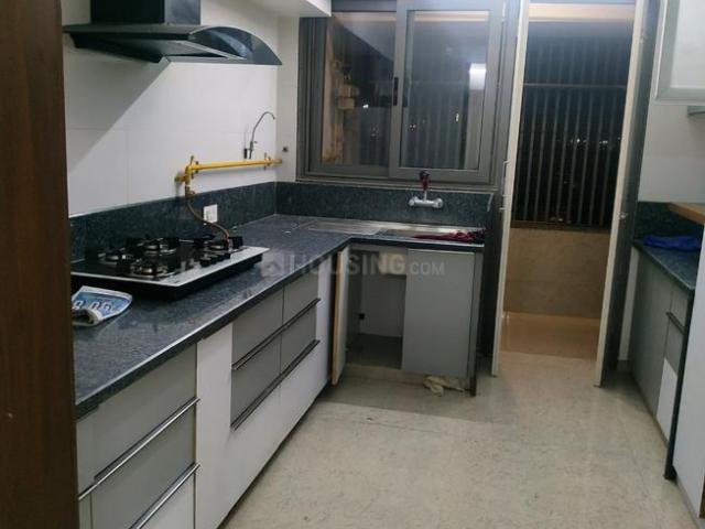 4 BHK Apartment in Ambli for resale Ahmedabad. The reference number is 21128549