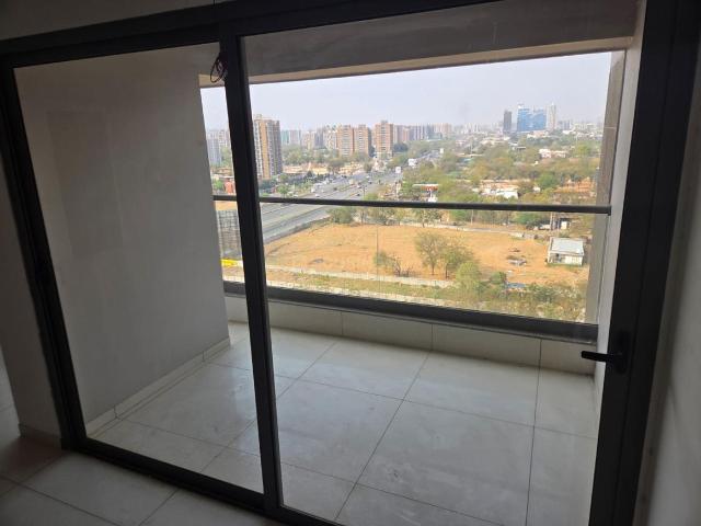 4 BHK Apartment in Ambli for resale Ahmedabad. The reference number is 19615806
