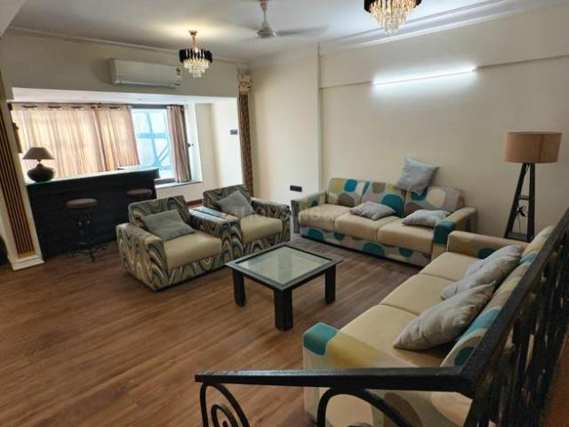 4 BHK Apartment in Andheri West for rent Mumbai. The reference number is 19121110