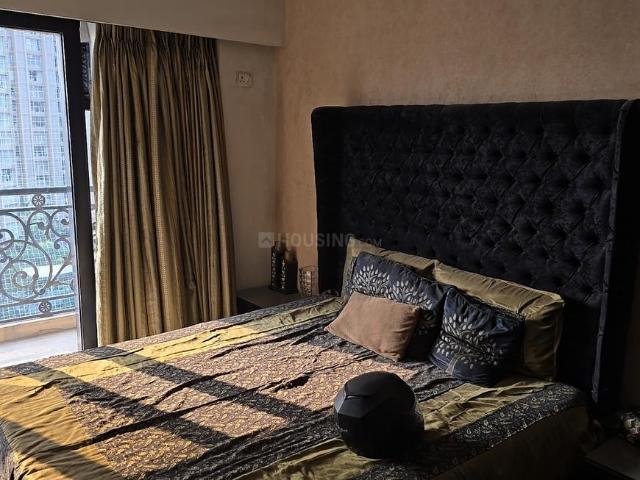 4 BHK Apartment in Andheri West for rent Mumbai. The reference number is 19510528