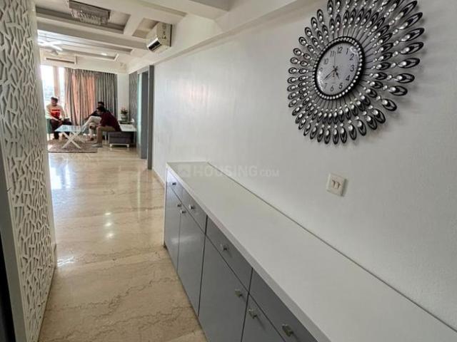 4 BHK Apartment in Andheri West for rent Mumbai. The reference number is 20503843