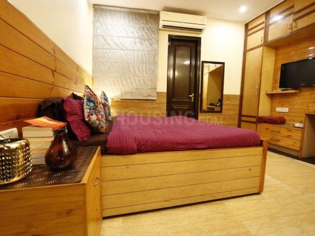 4 BHK Apartment in Andheri West for resale Mumbai. The reference number is 19597128