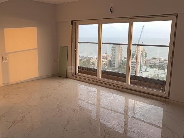 4 BHK Apartment in Andheri West for resale Mumbai. The reference number is 21046444