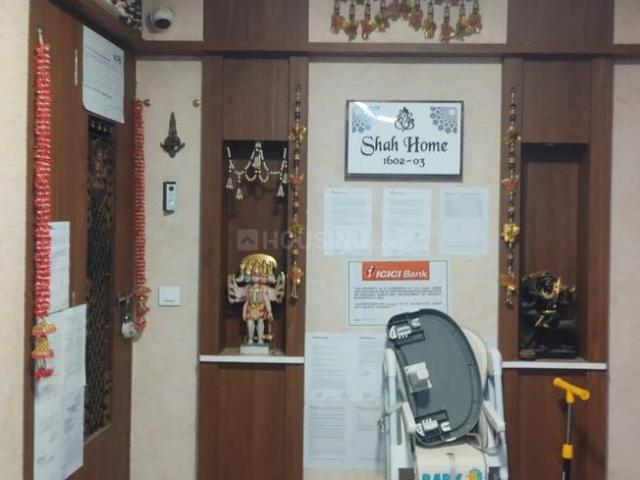 4 BHK Apartment in Andheri West for resale Mumbai. The reference number is 21093126