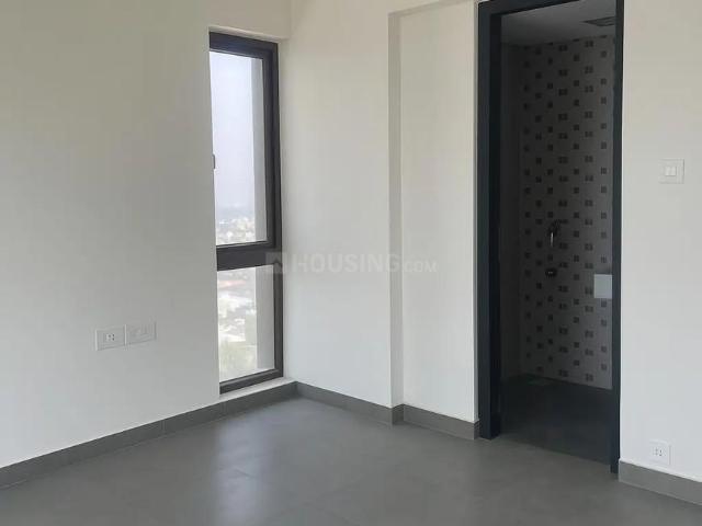 4 BHK Apartment in Adyar for resale Chennai. The reference number is 20610657
