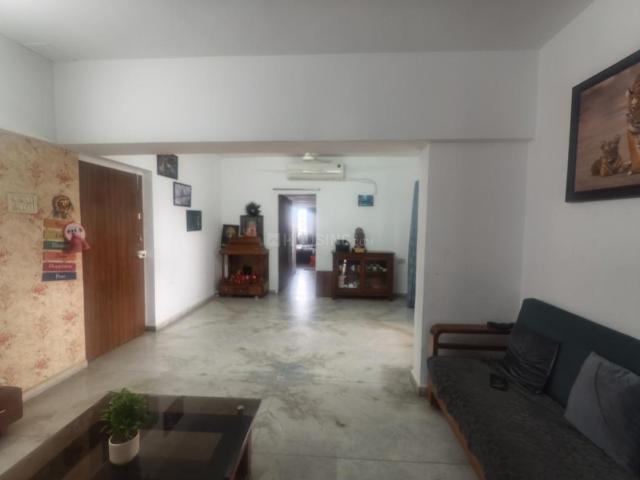4 BHK Apartment in Airoli for rent Navi Mumbai. The reference number is 18970146
