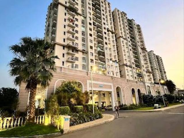 4 BHK Apartment in Akshayanagar for resale Bengaluru. The reference number is 21296112