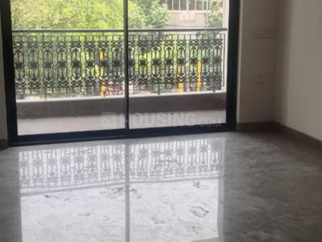 4 BHK Apartment in Alwarpet for rent Chennai. The reference number is 21246755