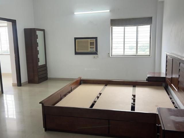 4 BHK Apartment in Alipore for rent Kolkata. The reference number is 20290735