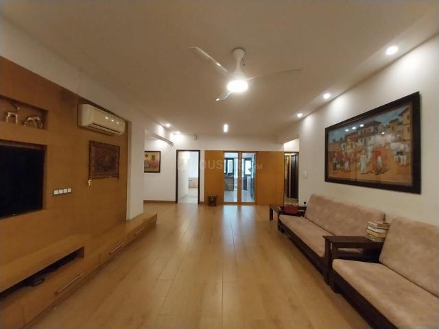 4 BHK Apartment in Alkapuri for resale Vadodara. The reference number is 19594853