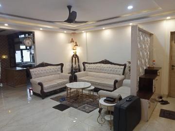 4 BHK Apartment in Ariadaha for resale Kolkata. The reference number is 19069459