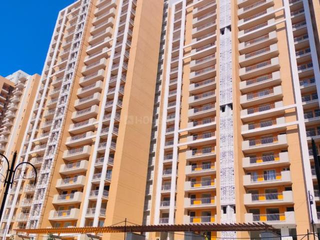 4 BHK Apartment in Arjunganj for resale Lucknow. The reference number is 12204133