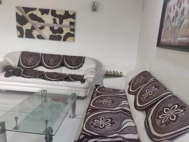 4 BHK Apartment in Athwa for rent Surat. The reference number is 10999800