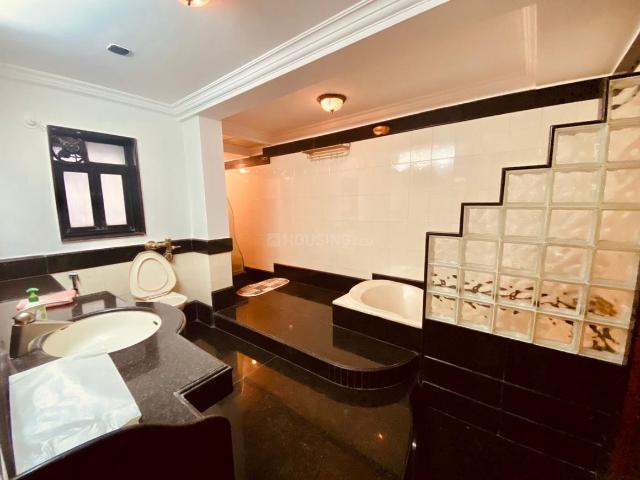 4 BHK Apartment in Aundh for rent Pune. The reference number is 20312468