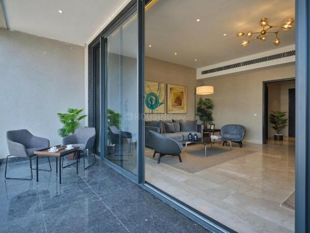 4 BHK Apartment in Bodakdev for rent Ahmedabad. The reference number is 17275131