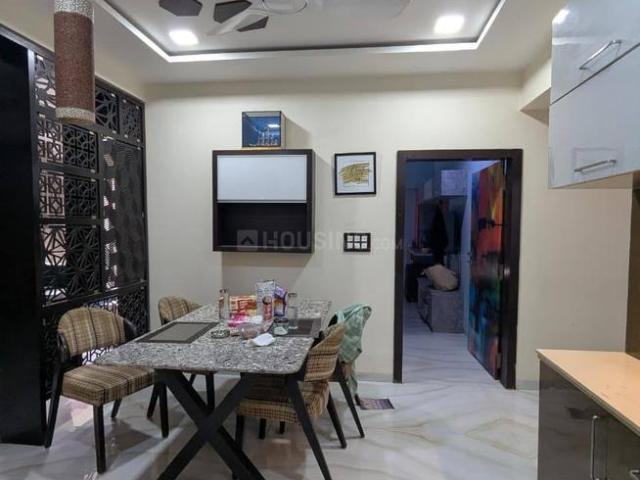 4 BHK Apartment in Bodakdev for rent Ahmedabad. The reference number is 19238929