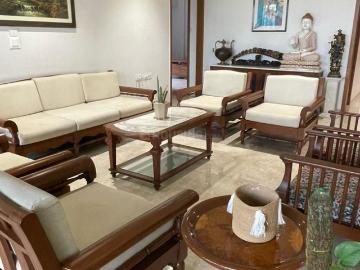 4 BHK Apartment in Bodakdev for rent Ahmedabad. The reference number is 19732243