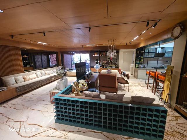 4 BHK Apartment in Bodakdev for rent Ahmedabad. The reference number is 19869975