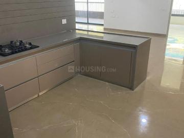 4 BHK Apartment in Bodakdev for rent Ahmedabad. The reference number is 19982570