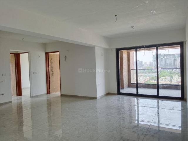 4 BHK Apartment in Bodakdev for rent Ahmedabad. The reference number is 20555854