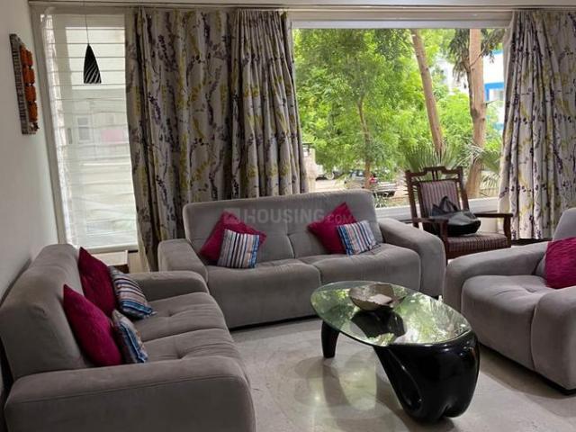 4 BHK Apartment in Bodakdev for rent Ahmedabad. The reference number is 20662393