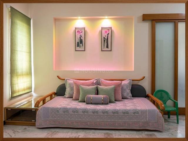 4 BHK Apartment in Bodakdev for rent Ahmedabad. The reference number is 20899935
