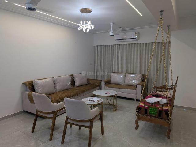 4 BHK Apartment in Bodakdev for rent Ahmedabad. The reference number is 21092544