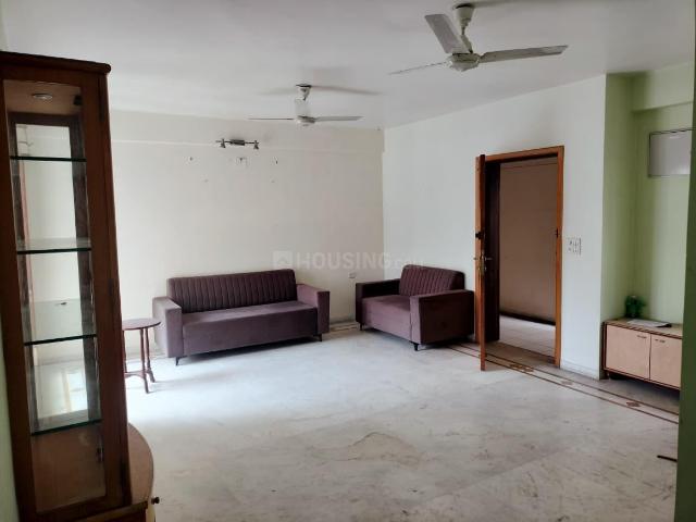4 BHK Apartment in Bodakdev for rent Ahmedabad. The reference number is 21159433
