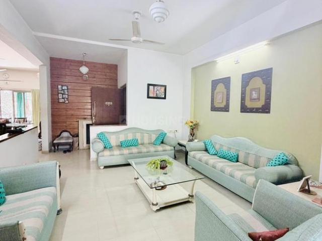 4 BHK Apartment in Bodakdev for resale Ahmedabad. The reference number is 19712836