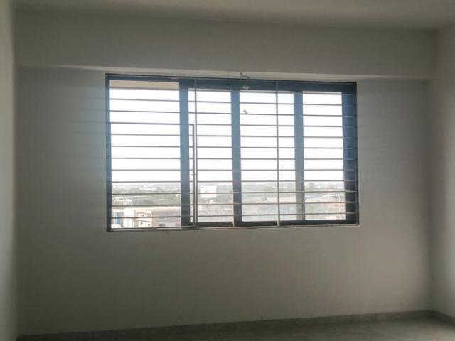 4 BHK Apartment in Bodakdev for resale Ahmedabad. The reference number is 19798239
