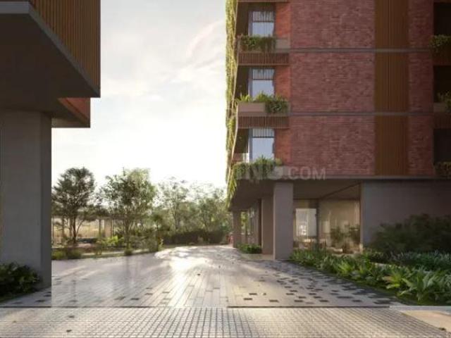 4 BHK Apartment in Bodakdev for resale Ahmedabad. The reference number is 19798278