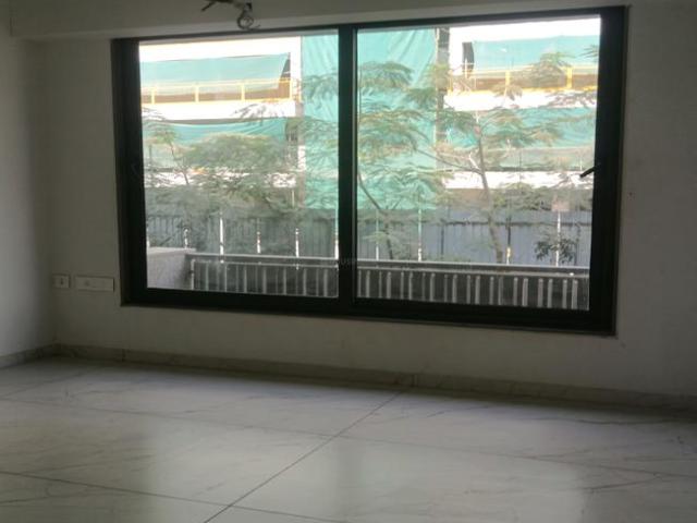 4 BHK Apartment in Bodakdev for resale Ahmedabad. The reference number is 19181463