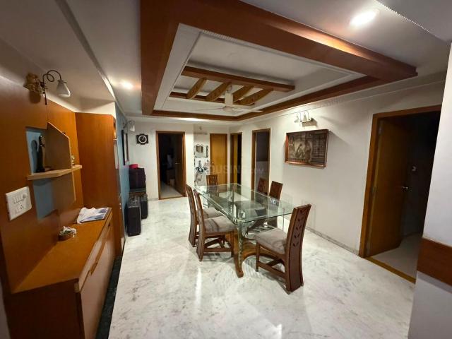 4 BHK Apartment in Bodakdev for resale Ahmedabad. The reference number is 20719070