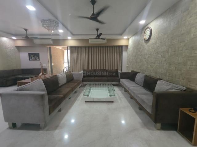 4 BHK Apartment in Bodakdev for resale Ahmedabad. The reference number is 20041110