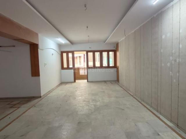 4 BHK Apartment in Bodakdev for resale Ahmedabad. The reference number is 21028995