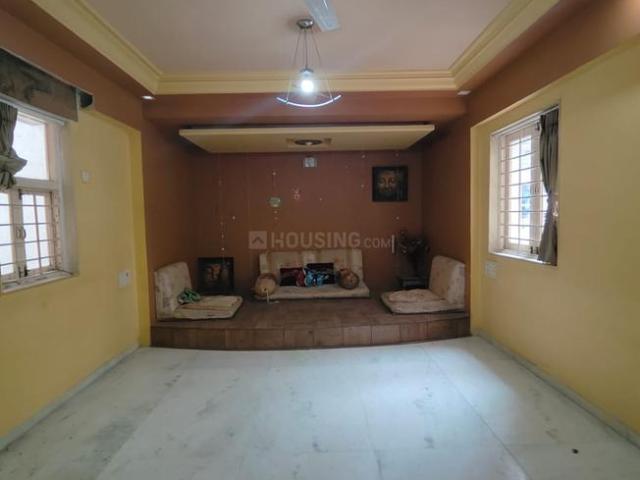 4 BHK Apartment in Bodakdev for resale Ahmedabad. The reference number is 21248224