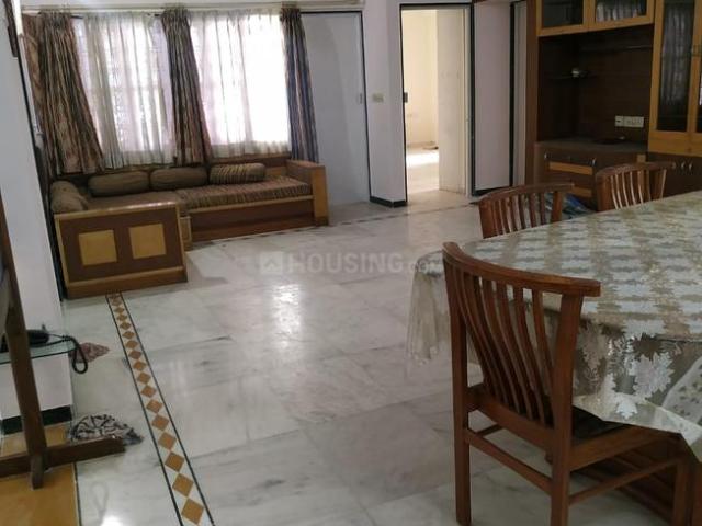 4 BHK Apartment in Bodakdev for resale Ahmedabad. The reference number is 21340513