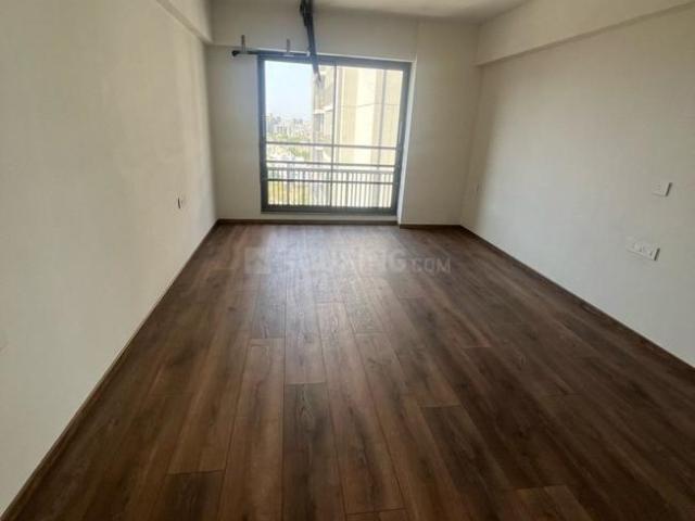 4 BHK Apartment in Bodakdev for resale Ahmedabad. The reference number is 21358821
