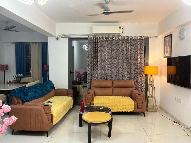 4 BHK Apartment in Bopal for rent Ahmedabad. The reference number is 20374079