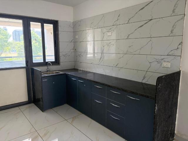 4 BHK Apartment in Bopal for rent Ahmedabad. The reference number is 21028426