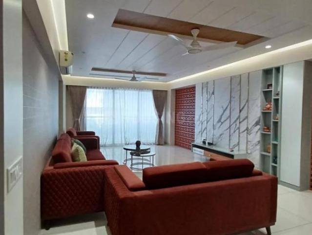 4 BHK Apartment in Bopal for rent Ahmedabad. The reference number is 21113047